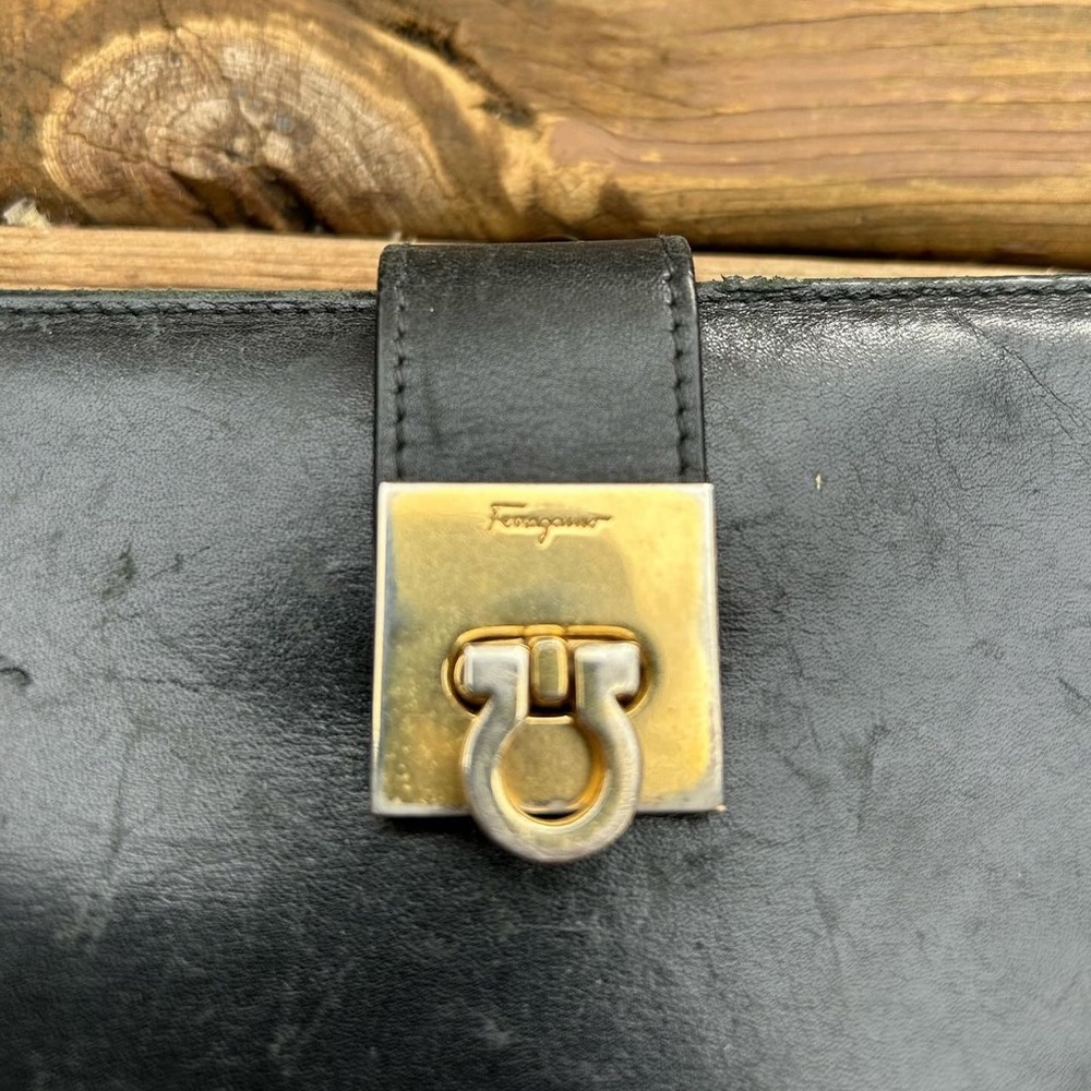 Ferragmo Wallet - Picture 2 of 4